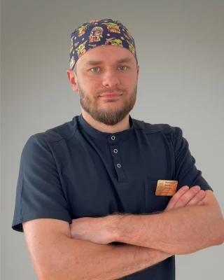 Оконешников Виталий Евгеньевич